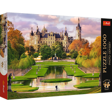 TREFL Premium Plus Puzzle Schwerin Castle, Germany 1000 pcs